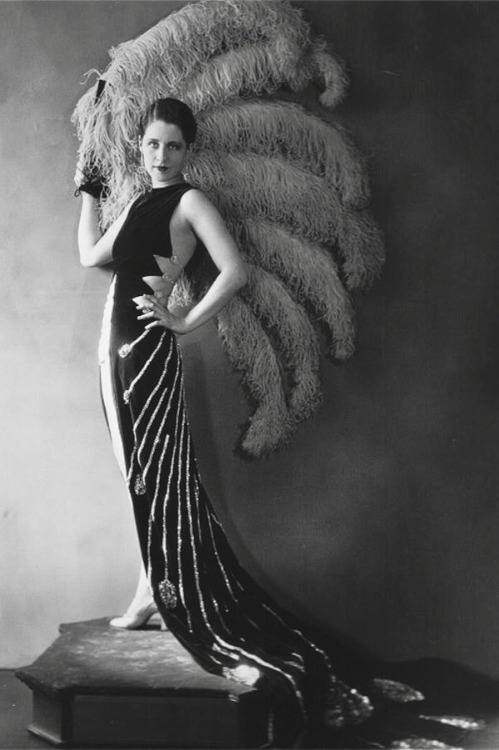 oldhollywoodcinema:Norma Shearer (1926)