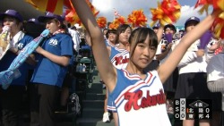himmelkei:  (via 【盗撮】ＮＨＫカメラマンに大会本部が取材証の返却要求、係員が撮影を制止しても執拗に撮り続ける「観客に危険が及ぶ」｜もえるあじあ(･∀･)) 