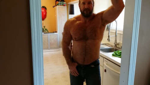 boatinrob:  Screenshots from a new videohttp://www.xtube.com/video-watch/Strip-to-Jock-Play-29965221