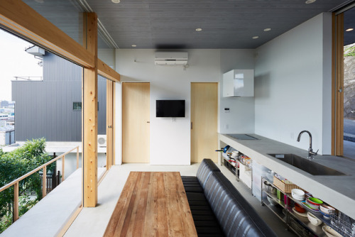 kazu721010:  Three Tiered Platforms House / ihrmkPhotos © Kenya Chiba
