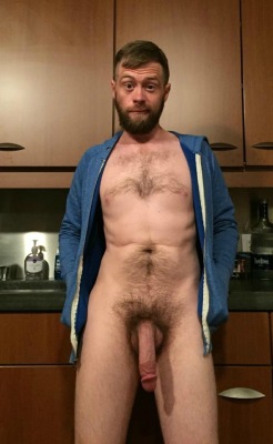 messer555:  jackknopf: SEXY DUDE HAIRY COCK http://jackknopf.tumblr.com   😍😍😍😍😍😍