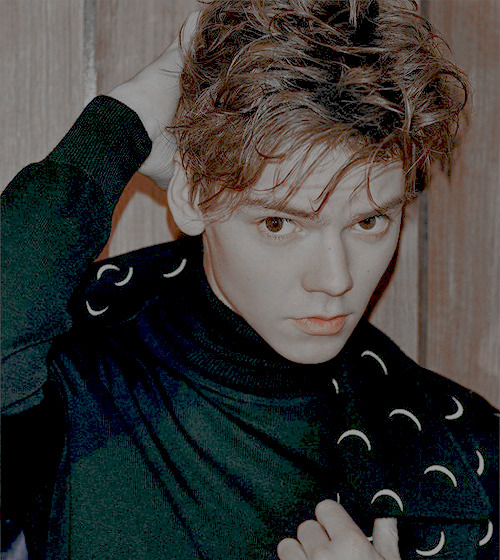 sangstergasm:  Thomas Brodie-Sangster for High Cut. 