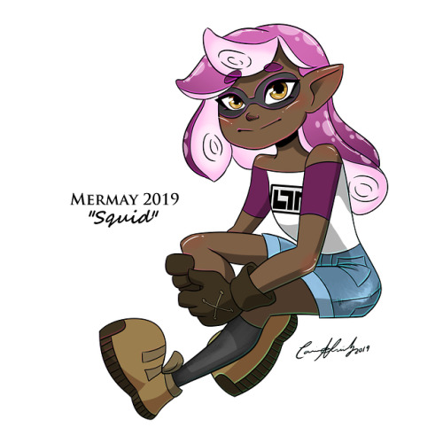 Mermay 2019 - Day 8 - “Squid” Who says a squid needs to have a solid tail? Sometimes being a squid m