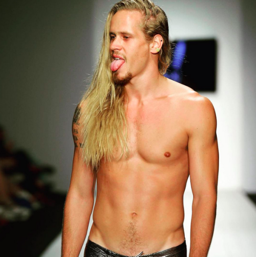 dyedclothes: ok but can i white thirst for a sec.