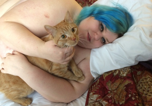 sapphicfaery:kittyit:hi, my name is kitty & i use it or they pronouns. these are some of my favorite selfies. i’m intersex & nonbinary. i’m also fat, severely mentally ill, traumatized, a sex worker, a creative force & a witch. all of