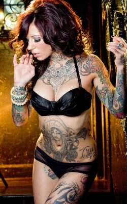 Women with tatoos