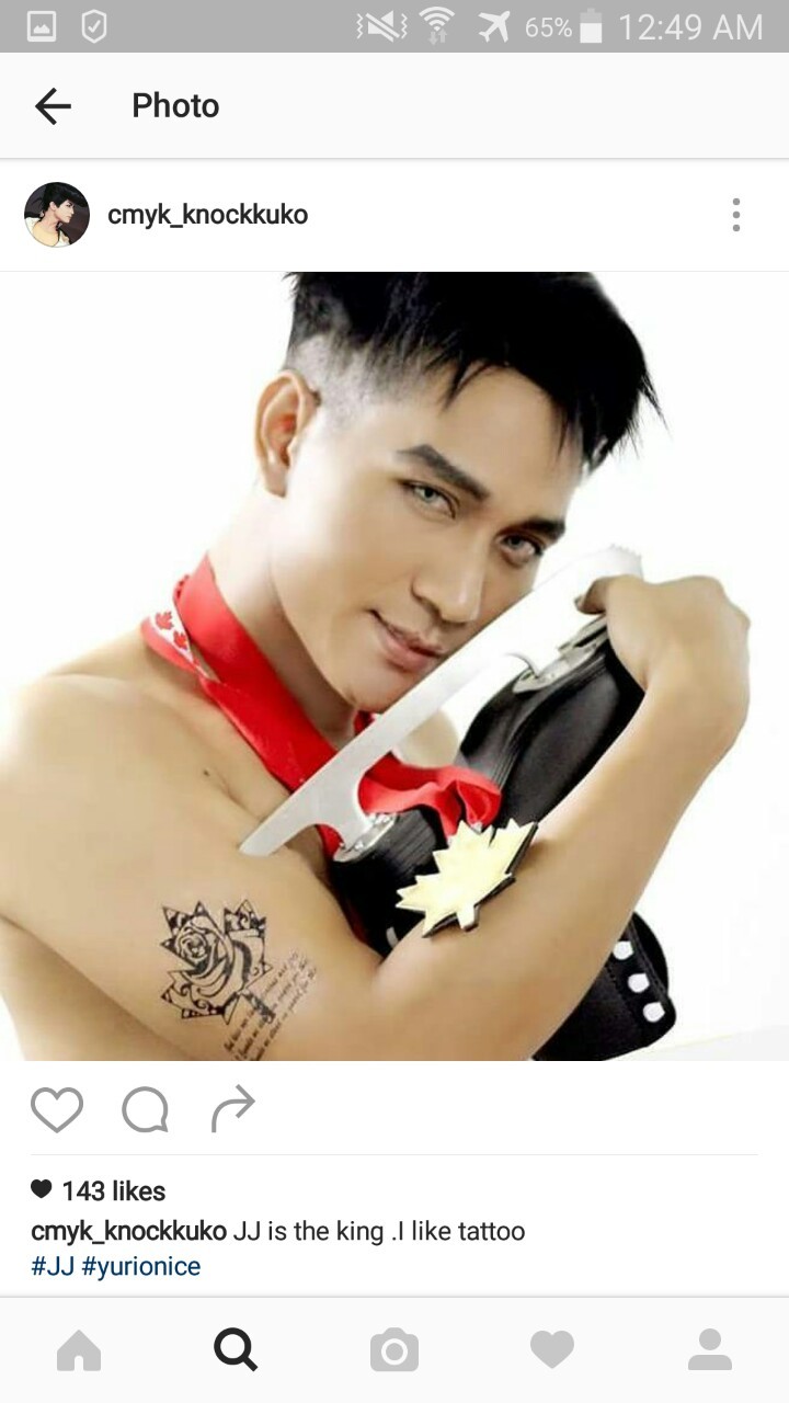 jacksonjacks-off:  IT’S REAL LIFE JJ !!!!!!!  AND HE ALSO DID CHRISTOPHE !!!!!!