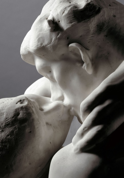 razorshapes:  Auguste Rodin - The Kiss (1882) adult photos