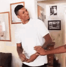currygoatboi: tumblr girl: *posts her ass* “omg how did this get so many notes” 