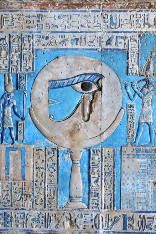 egypt-museum: Sacred Eye of Horus Beautiful painted relief of the sacred eye of Horus, detail from t