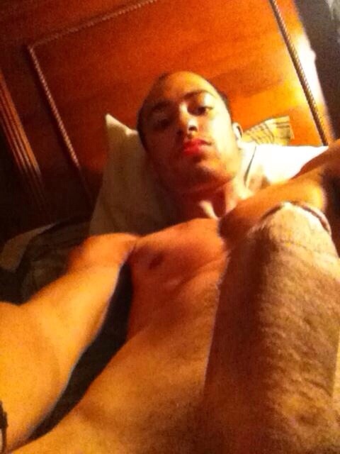 expossingpapis69:  I want to blow him😍😍😍💦💦💦👅🍆😫