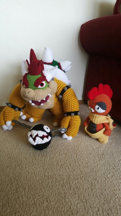 cuddlefishcuriosities:  Another bowser complete! Scrafty for reference to just how huge he is.