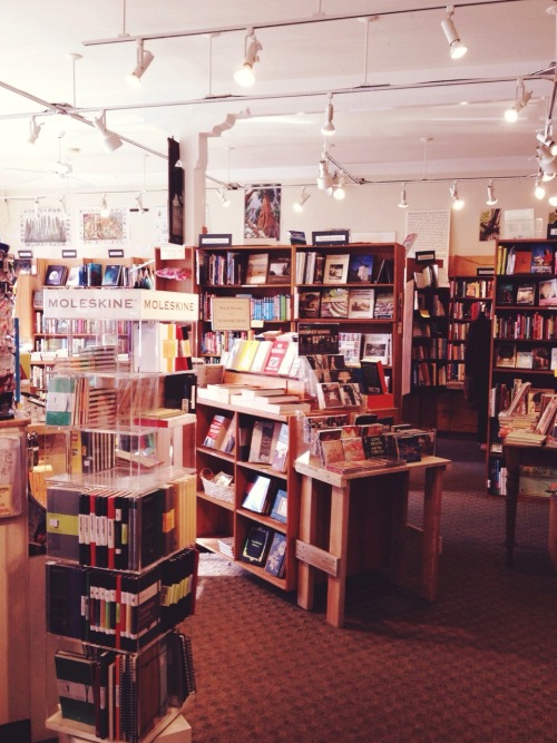 iris-in-envy: ~Gallery Bookshop, Mendocino, CA