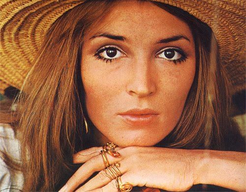 personal-details:  Simple straw hat &amp; delicate gold rings - Talitha Getty by Patrick Lichfie