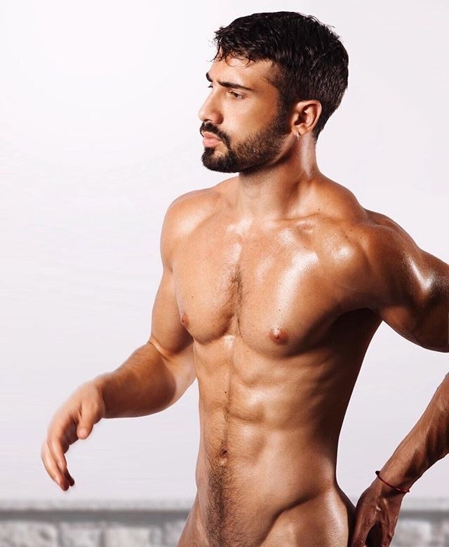 hunkopedia:  Hasan Al-Abdallah   Follow Hunk’o’pedia for more hot guys! | Follow