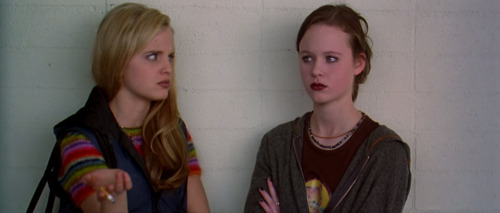 s4ds4d:American Beauty (1999) dir. Sam Mendes