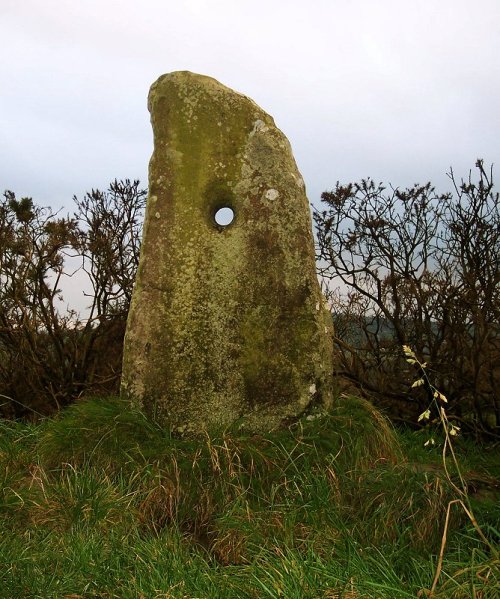 archaicwonder:Doagh Holestone, Country Antrim, Northern IrelandOn a hilltop about a mile from Doagh 