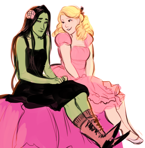 bevsi:why miss elphaba, look at you! you’re beautiful!