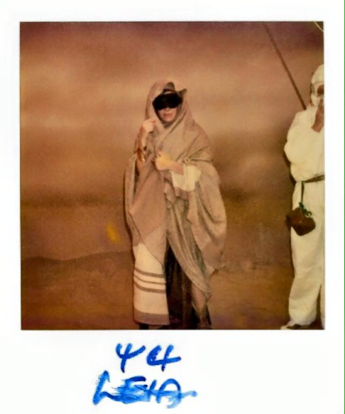 fuckyeahprincessleia:Snapshots of Leia, Lando, Han, and Luke from deleted ROTJ sandstorm scene.