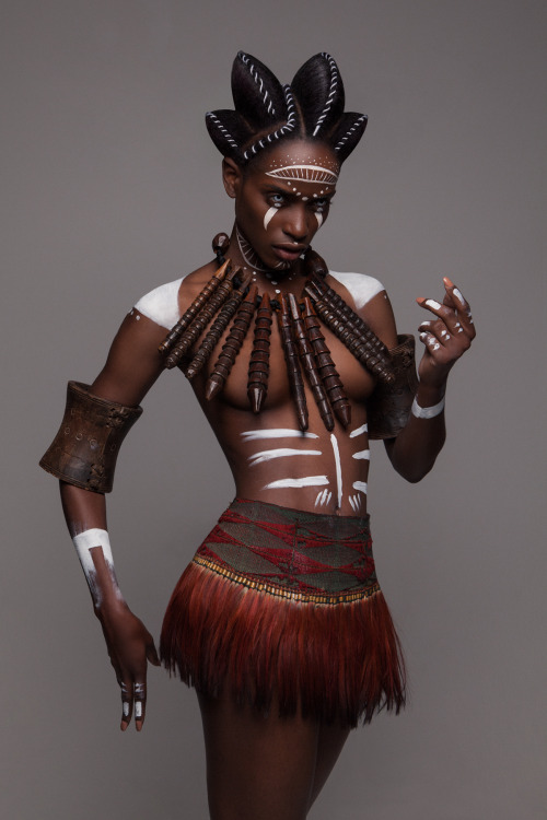 onyourtongue:devoutfashion:Luke Nugent British Hair Awards 2016 - Afro Finalist CollectionSo fucking