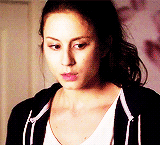a-place-inthe-world:  Spencer in 4x17 "Bite your tongue"   