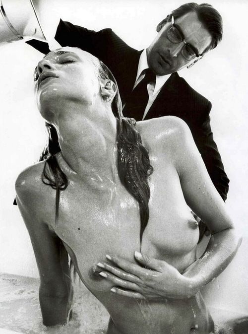 deviantlyinnocent:  Time for dear one to be cleaned up for her Thane