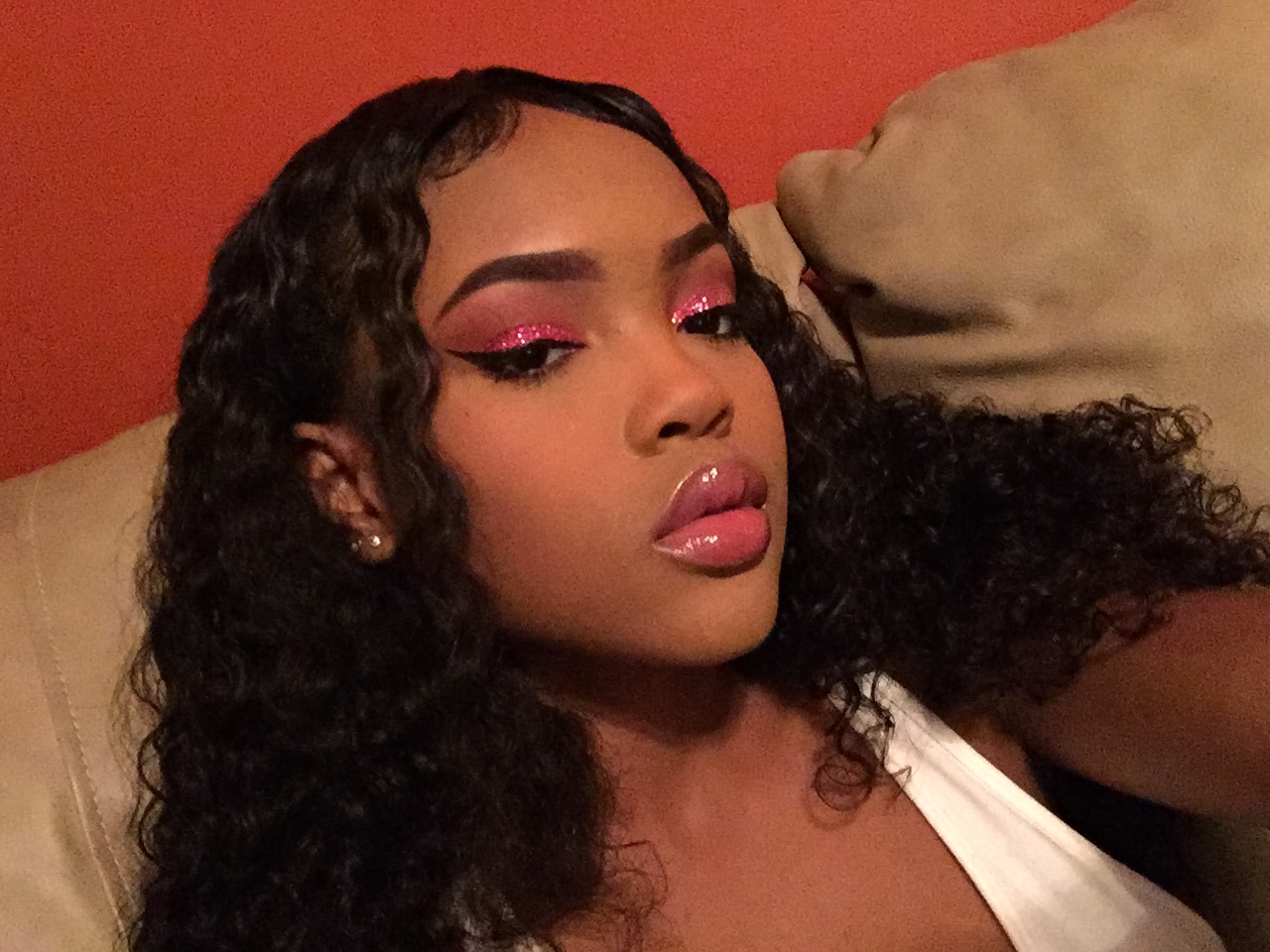 nike-visions:  aaijaaa:  I still feel so basic  $$$