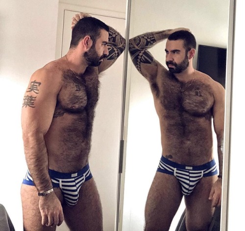 x-bearfan:Will you be my daddy?