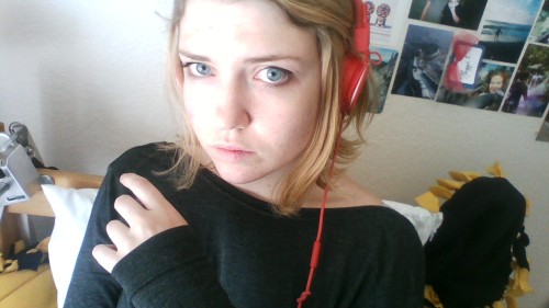 spacebunnny:  !!!!! unintentionally fell asleep for 2 hours in the sun after this