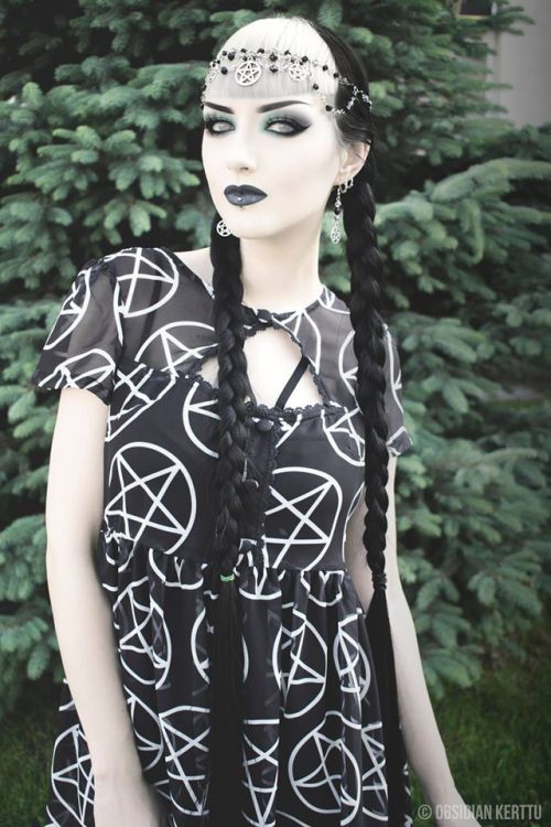 alt-amores: Obsidian Kerttu Dress: KillstarJewelry: Ayame Designs 