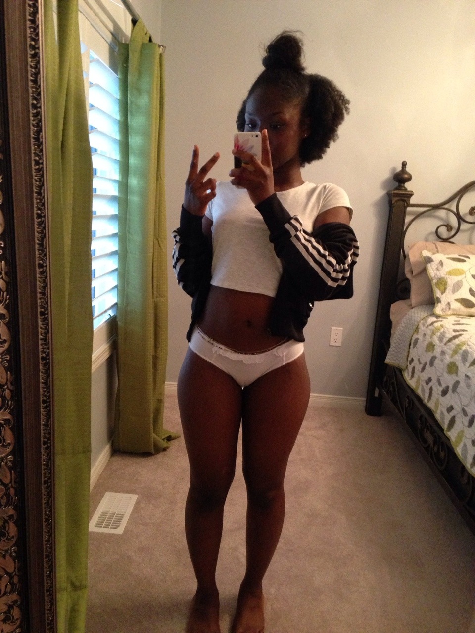 cocoabutterscented:  SQUATS WORK