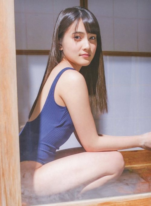 deepbluetomato:  入山杏奈