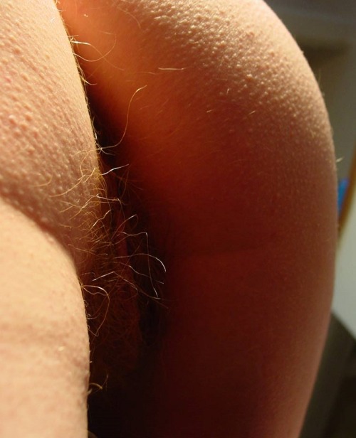 hairy-teeners:  Jill 19yo selfies