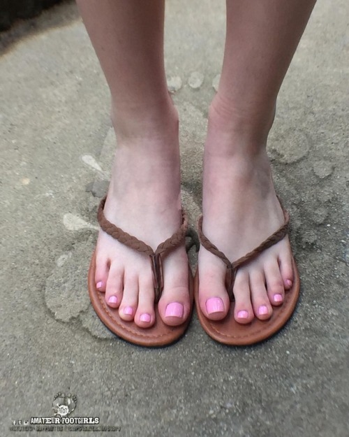 Simple but sexy braided thong sandals.