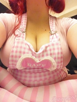 kahlua-bear:  buppygirl:  Today’s dose of chub sub representation: it me! ✨💕💗💓🐰 Just here being the bestest big’n busty babygirl I can beeeeVIP Snap ‣ XXX Archive ‣ MV  Why have I not payed for your content yet?What is wrong with