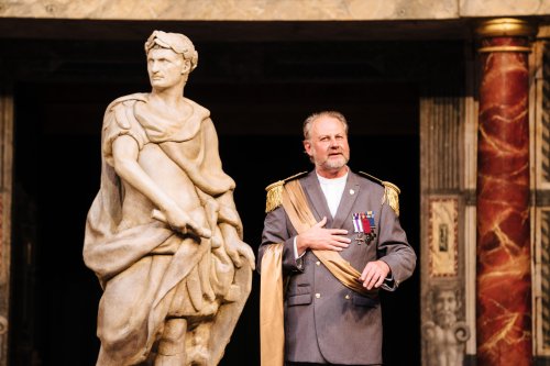 Julius Caesar pics part 2 © Helen MurrayDickon Tyrrell as Caesar and Amie Francis as CalpurniaC