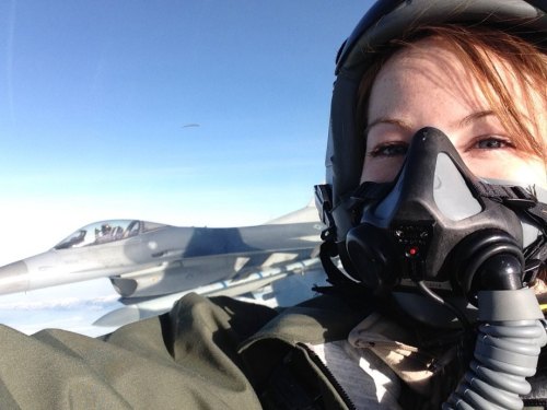 Porn Pics Fighter pilot girl in the Air