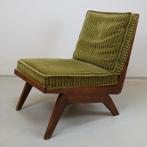 sugar-lesbian:

Bovenkamp lounge chair, 1950s 