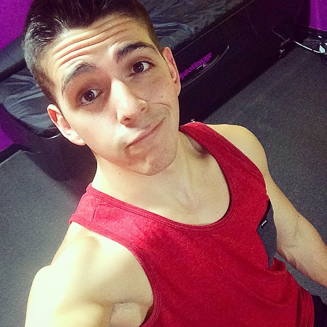 deejosephtee:  Forgot I took this #selfie right before my #hydromassage #fitlife