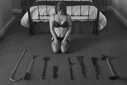 bestowmysubmissiveart:  Eeny meeny miny moe…. not the cane, Hell to the NO. 