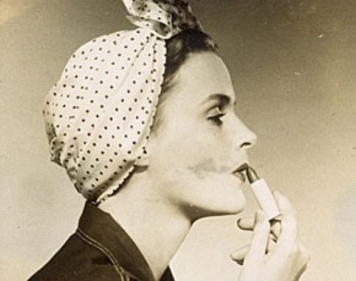 1940s glam. Headscarf + Red Lipstick