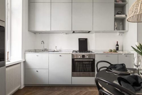 Relaxed Single Apartment | Stockholm, SwedenLayout: (Source: innerstadsspecialisten.se, Tu