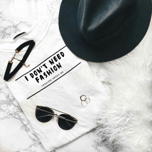chalmomile: glam-belle: caahfe: vanillahs: leavingforever: lushette: blvckposh: b l v c k p o s h #p