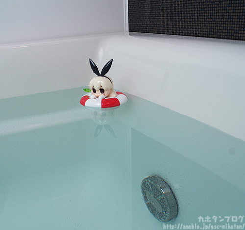 Bath Time Collection: Akagi and Shimakaze! They even make something like that ♒((⇀‸↼))♒