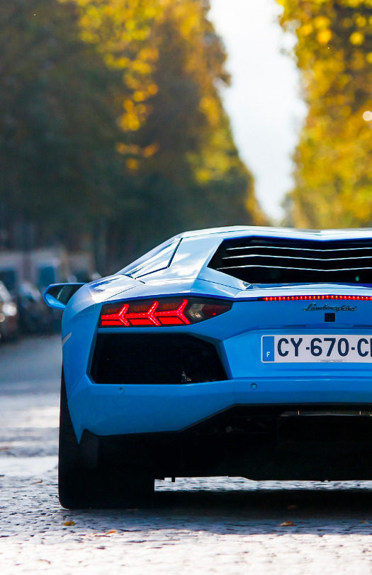 luxur-man:  Lamborghini // Photographer // ©