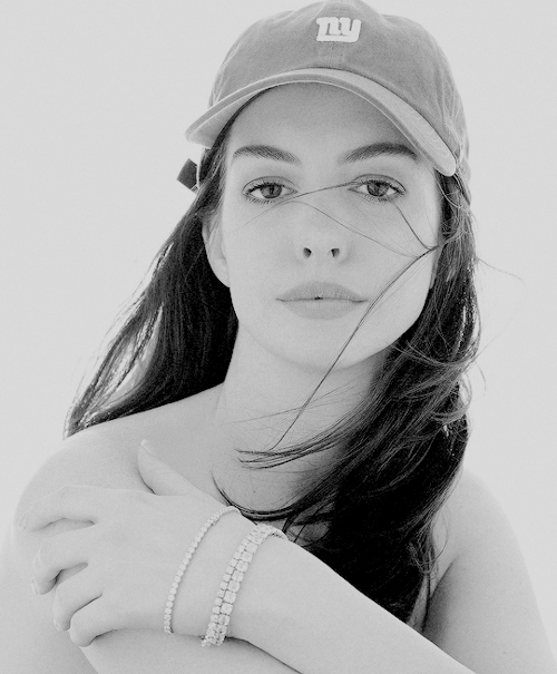 thequeensofbeauty: Love is a human experience, not a political statement.  