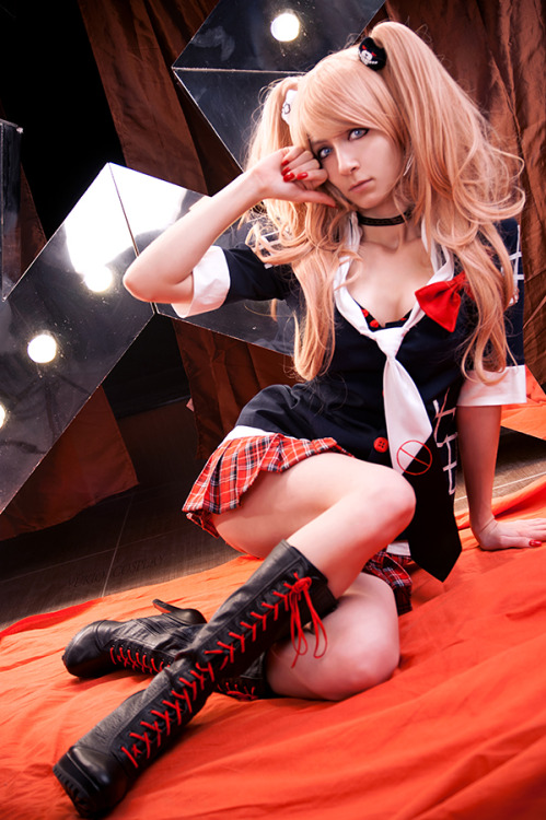 cosplayandanimes:  Junko Enoshima - Dangan Ronpa source 