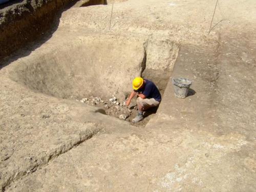 Neolithic causewayed enclosure at Burham (Kent, England).  Thisenclosure is located on the slope of 