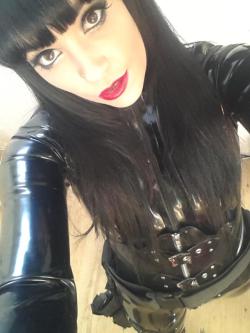 slave4latex:  http://slave4latex.tumblr.com/