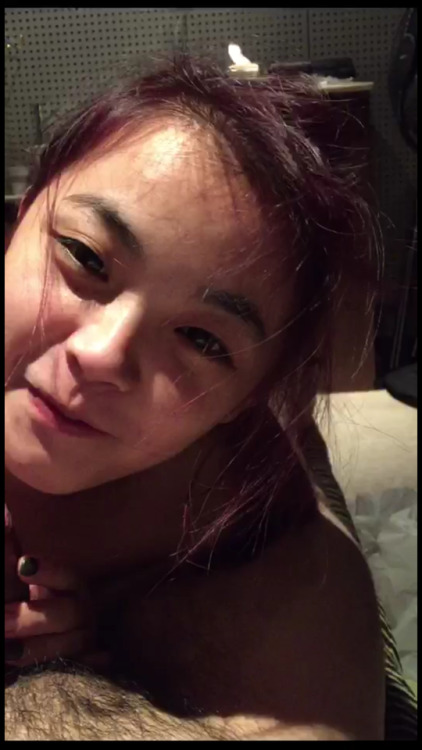 tougaoaaaa: 不爽這賤人 欠錢不還 投稿加qq 726774699 分享你的女友，前女友，老婆，情人 报复出卖你的骚货闺蜜，骚货室友，让别人意淫她们